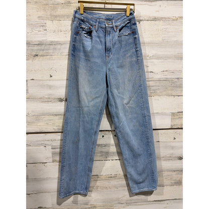 American Eagle Baggy Jean Women 4 Regular Light Wash Distressed Denim GUC0