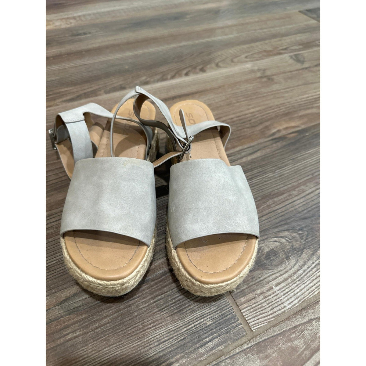 Soda Espadrille Platform Sandals Women Size 8 Grey Chunky Platform Wedge1