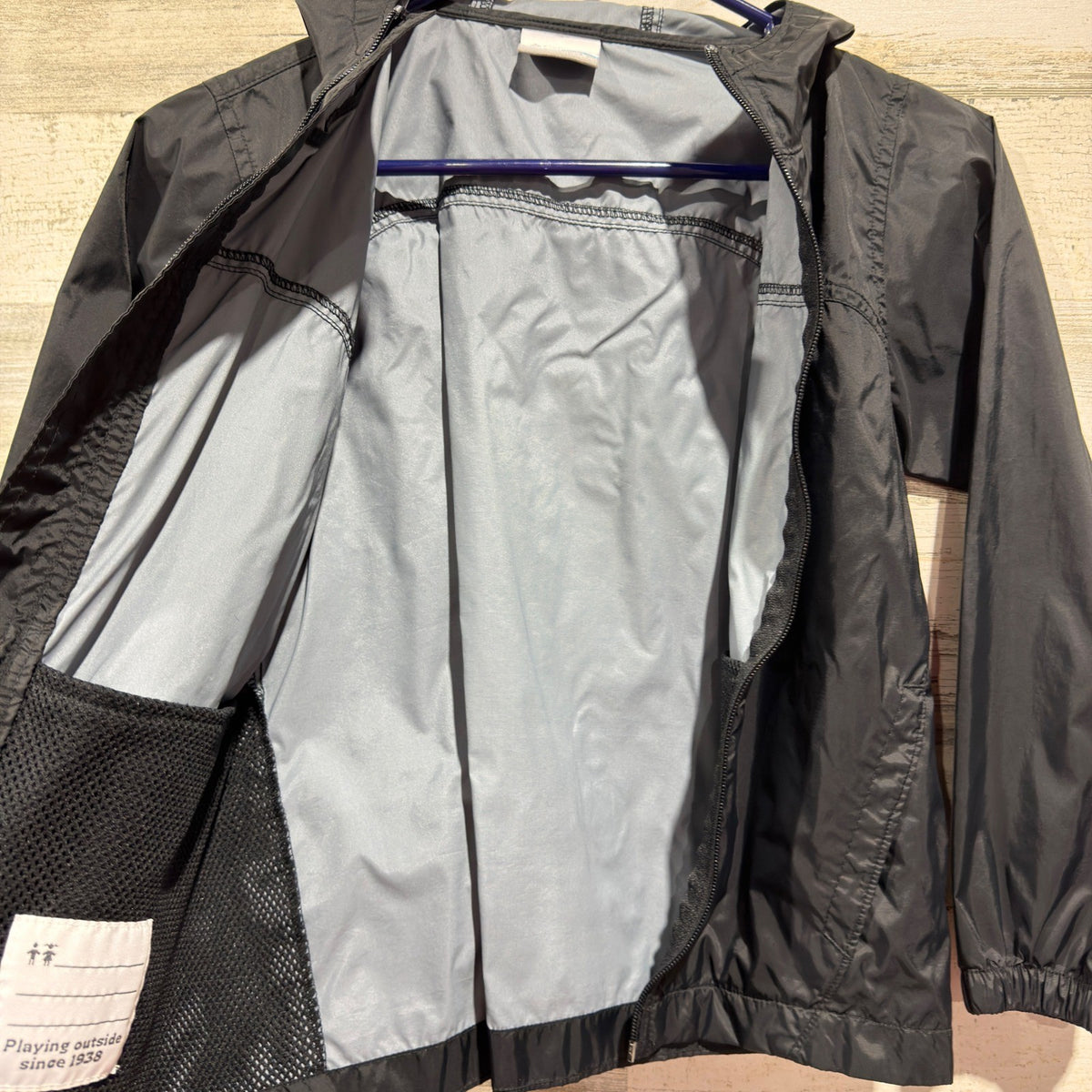 Columbia Glennaker Lake Windbreaker Jacket Boys Size S 8 Black Nylon EUC4