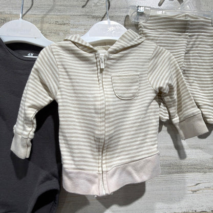 H&M Gerber Bodysuit Hoodie Pants Set Preemie NB Gray Tan Striped Organic Cotton2