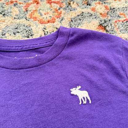 Abercrombie Kids T-Shirt Boys 7/8 Purple Logo Embroidered Preppy EUC1
