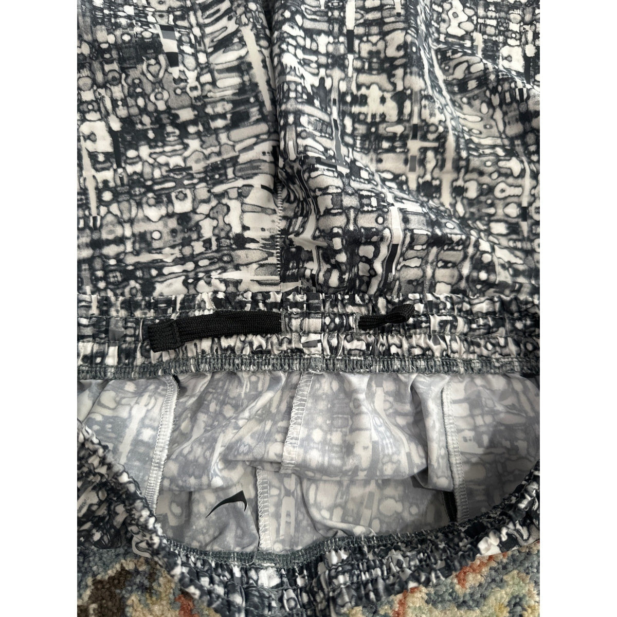Nike Shorts Kids XL Black White Good Dri-FIT Abstract Print Athletic Basketball3