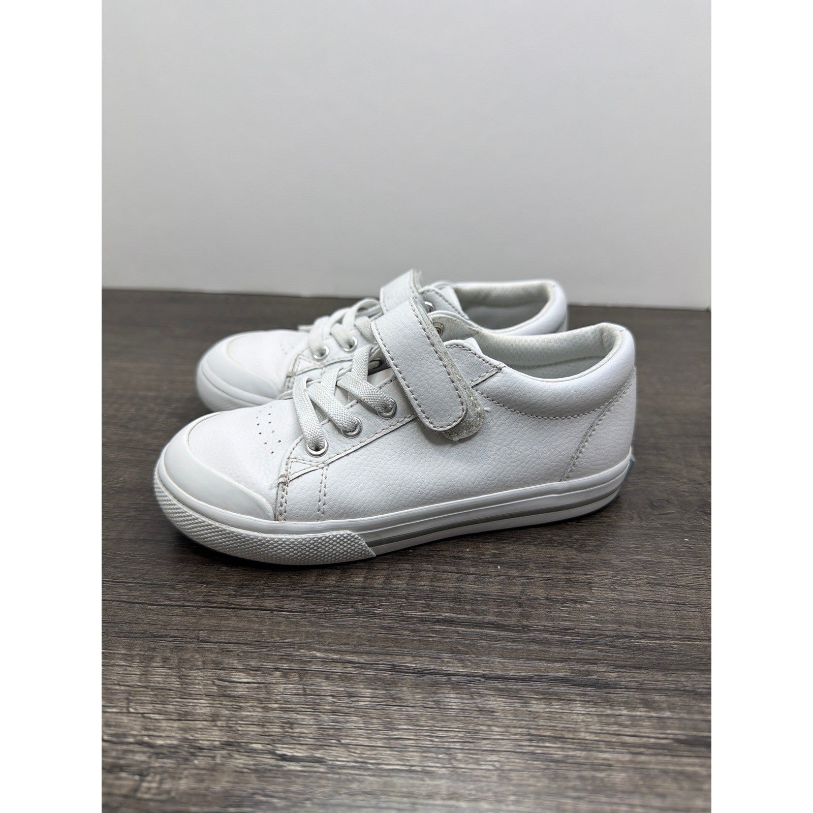 Footmates Jack Sneaker Kids 10 White Leather Hook Loop Classic *Flawed2