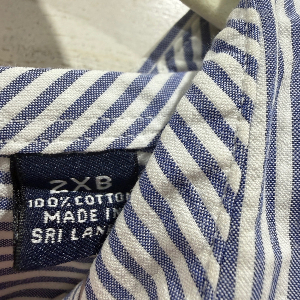 Roundtree&Yorke Seersucker Button Down Shirt Men 2XB Blue Stripe Cotton Classic3