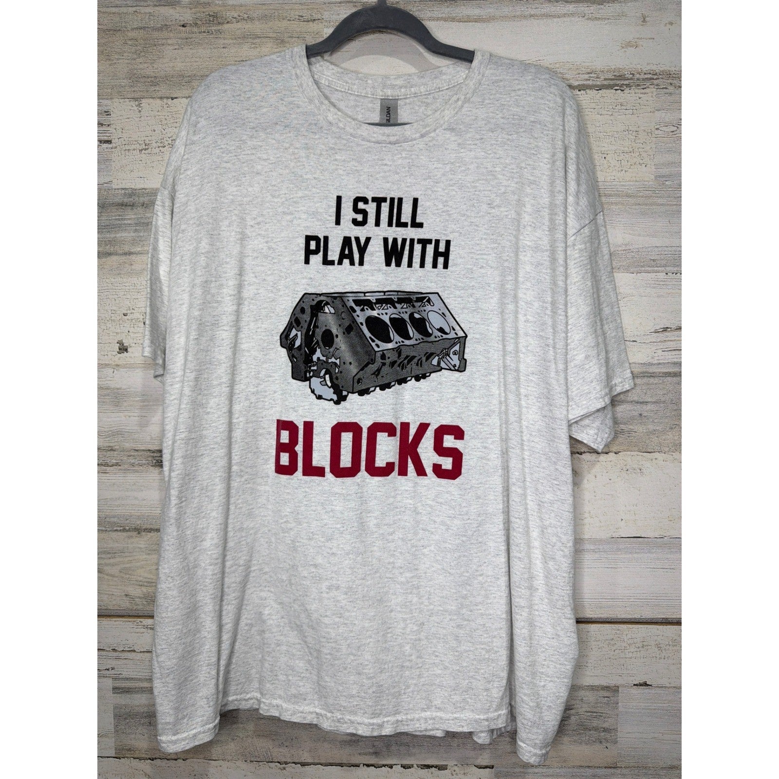 Gildan Graphic T-Shirt Men 2XL Gray I Still Play With Blocks Mechanic EUC0