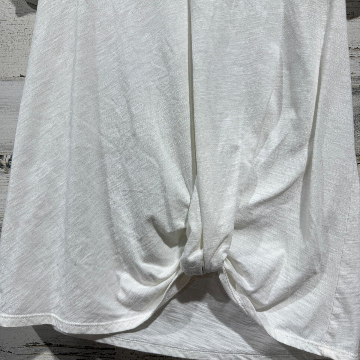 Matilda Jane Joanna Gaines Top Women XS White Twist Front Flutter Sleeve *Flawed3