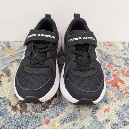 Under Armour Kids Size 1 Youth Black White Running Shoes Sport GUC1