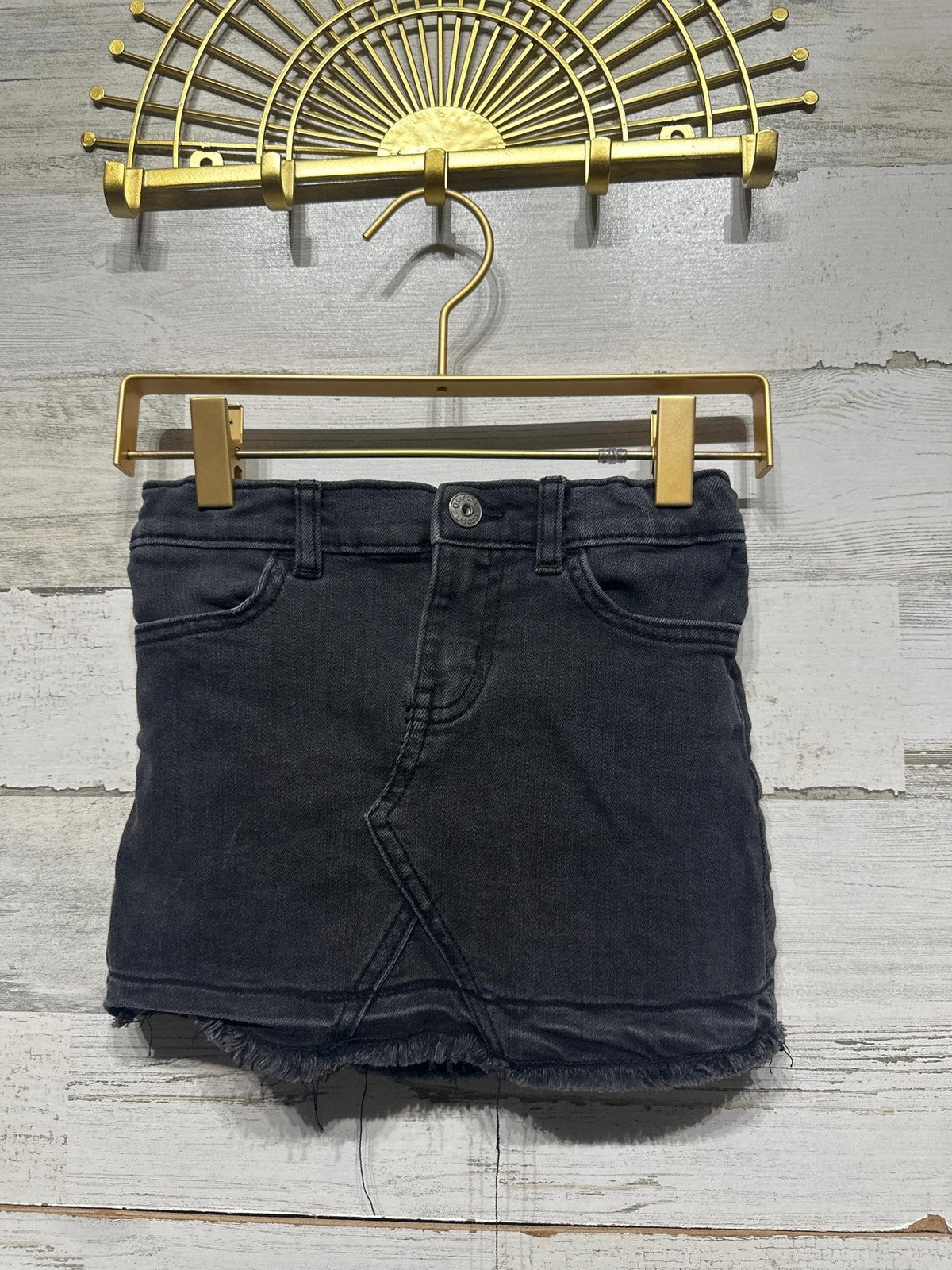 Osh Kosh Denim Skirt Girls 5 Black Raw Hem Frayed Mini EUC0