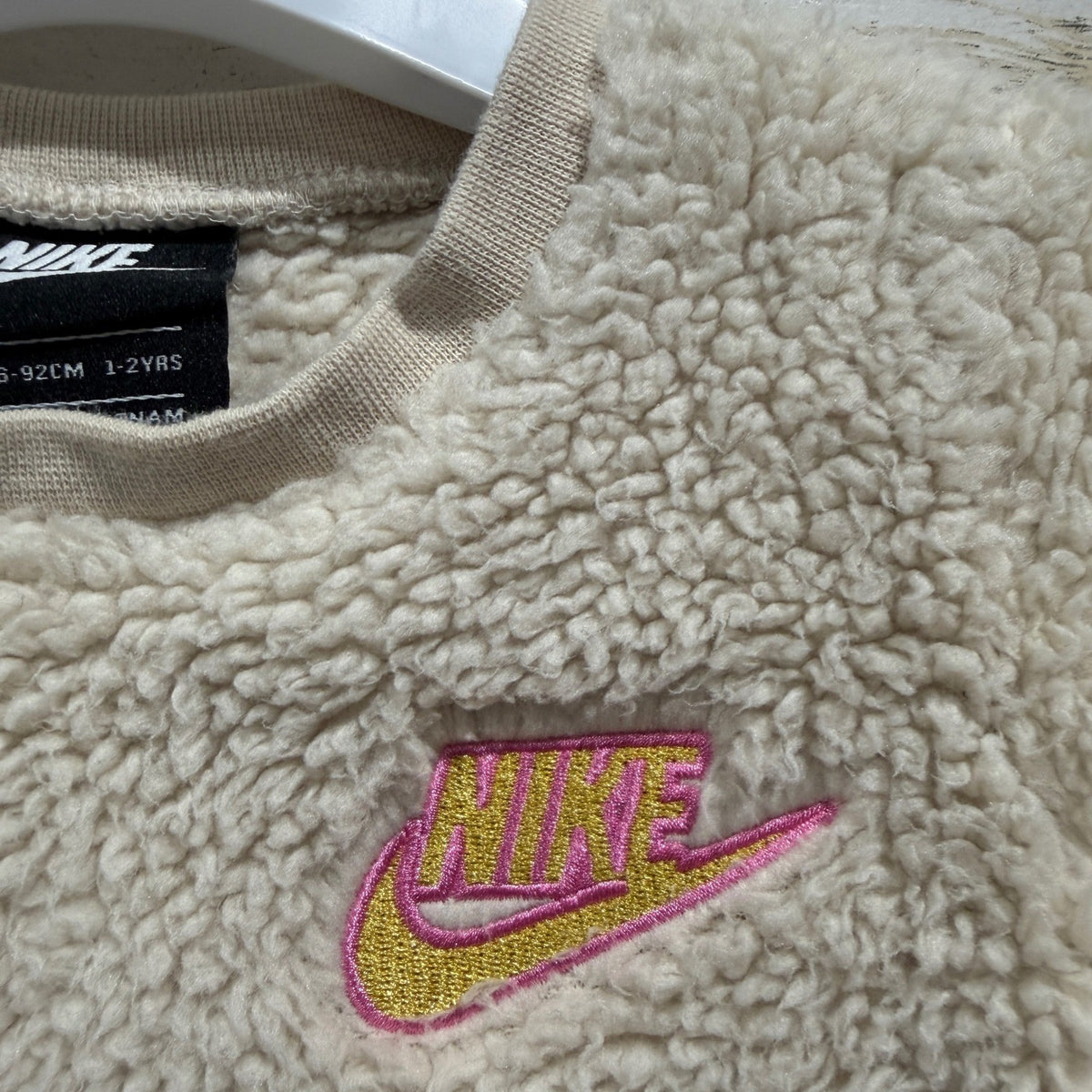 Nike Sportswear Sherpa Fleece Sweatshirt Girls 2T Cream Polyester Sporty EUC1