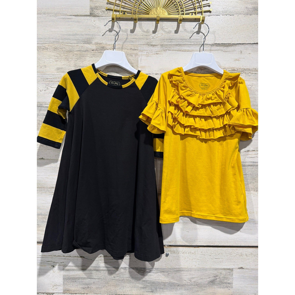 Sew Sassy Dress Top Set Girls 8 Yellow Black Striped Ruffle Boutique EUC0
