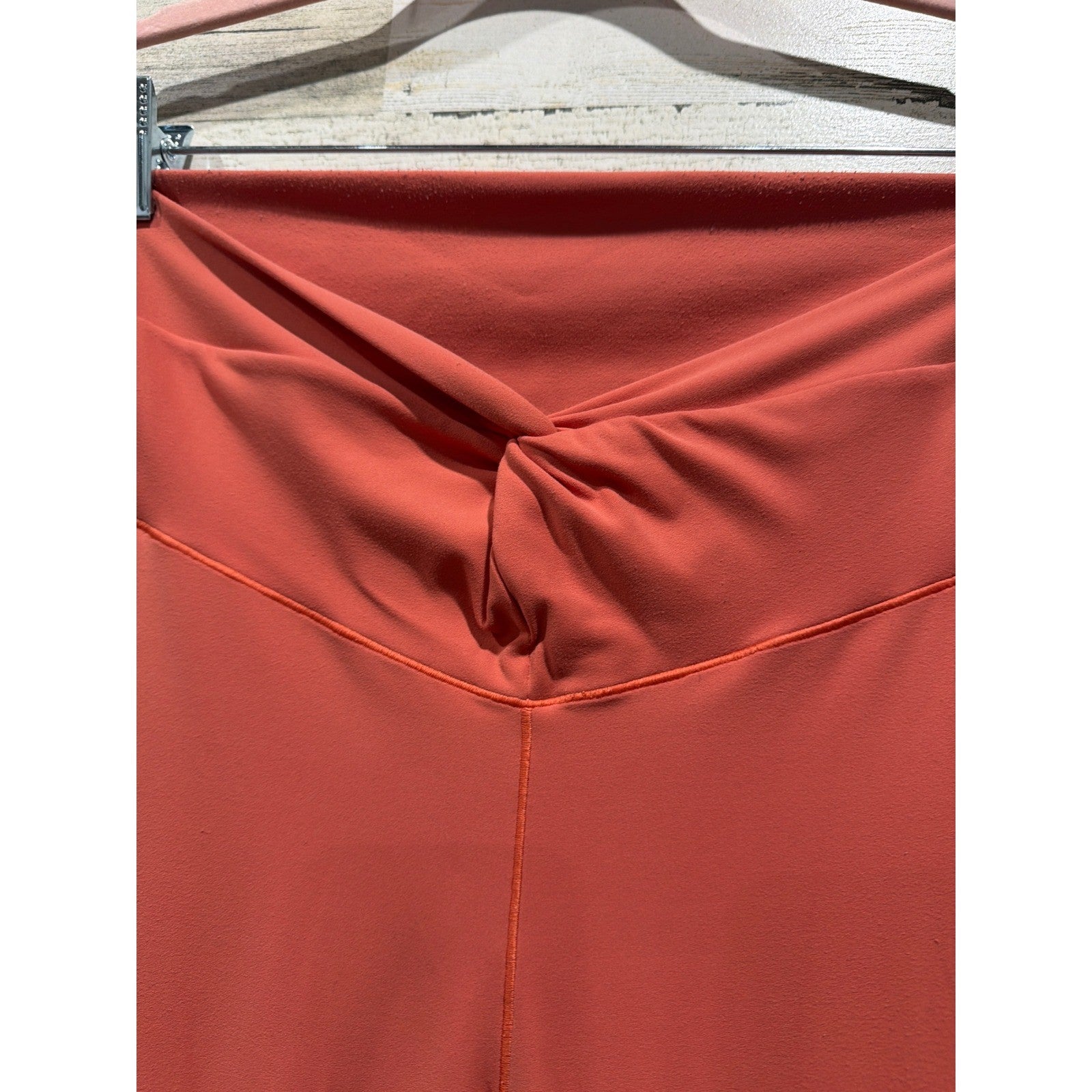 Aerie Offline Real Me Xtra Flare Women Large Orange Crossover Waist Yoga4