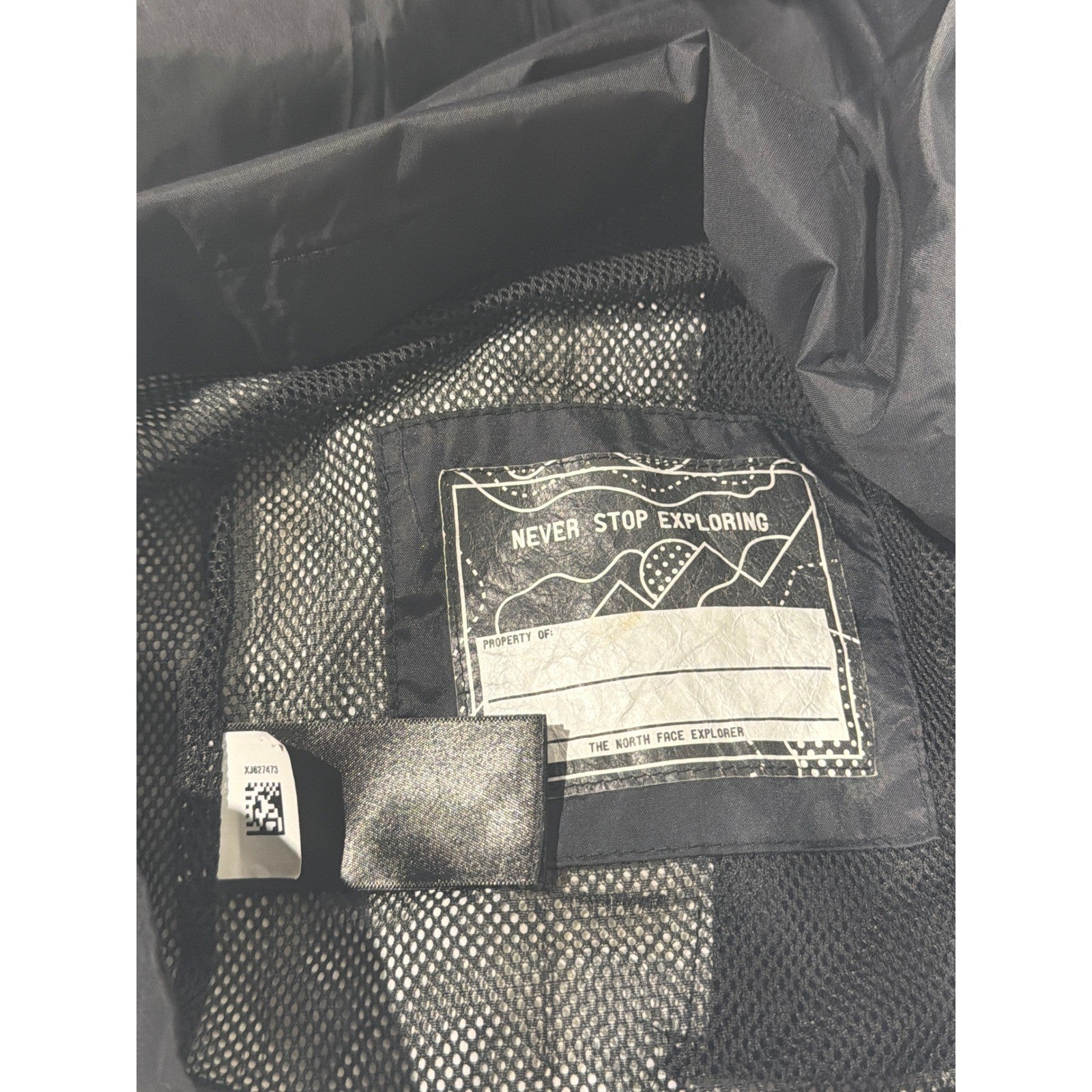The North Face Rain Jacket Girls M 10/12 Grey Geometric DryVent Gorpcore EUC9