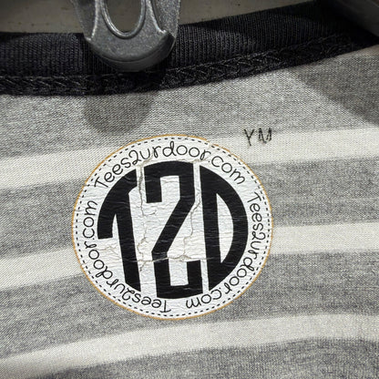 Tees2urdoor Baseball Tee Girls Youth Medium Gray Black Bulldogs Graphic2