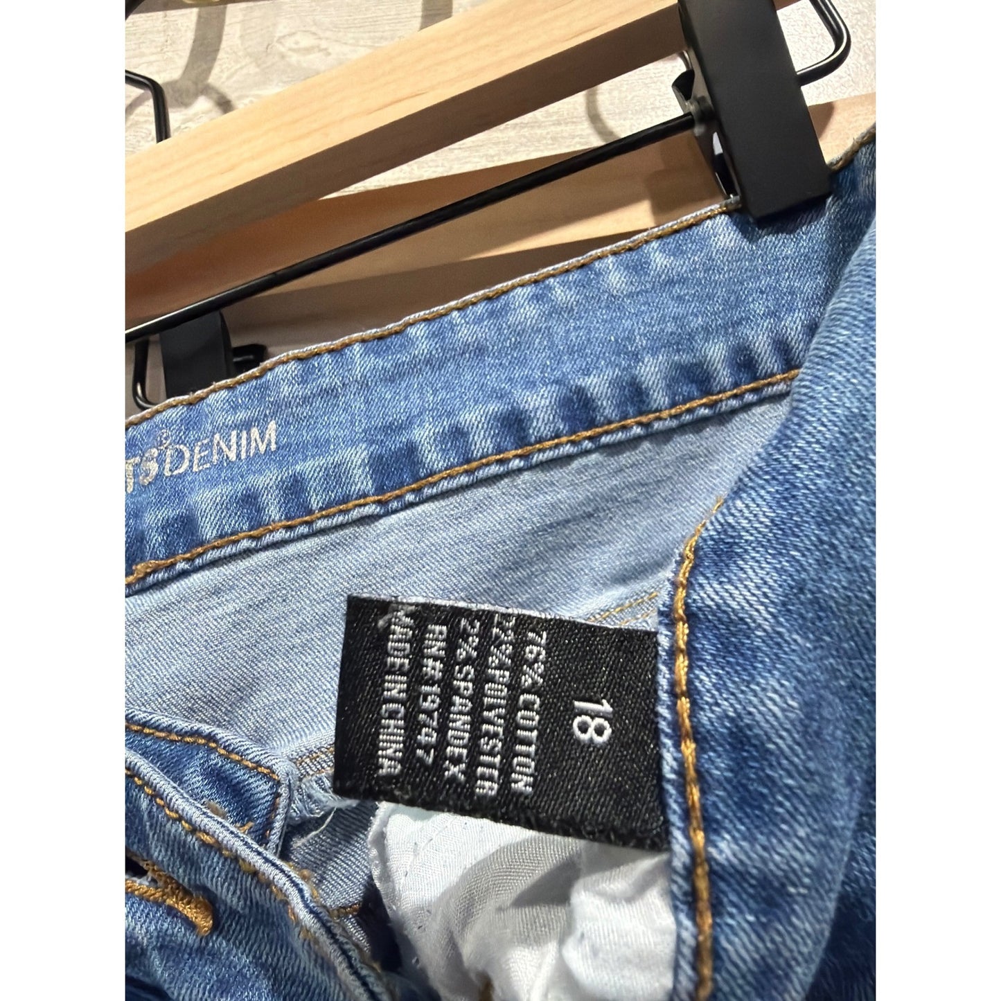 Counterparts Old Navy Shorts Women 18 Blue Black Floral Denim Bundle Boho EUC7