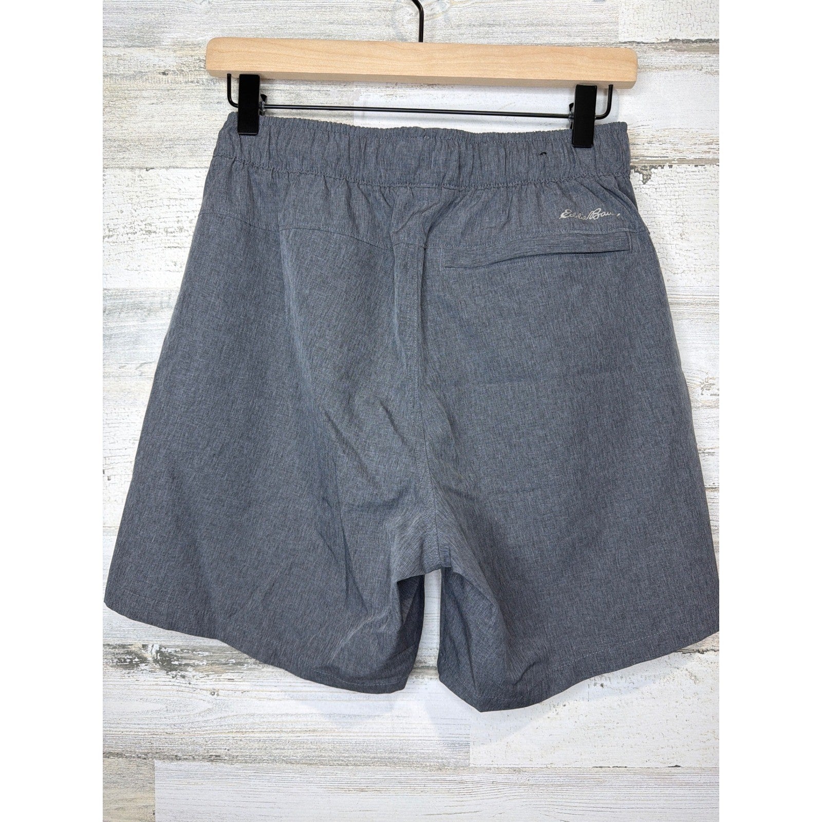 Eddie Bauer Performance Shorts Men Small Gray Elastic Waist Gorpcore EUC1