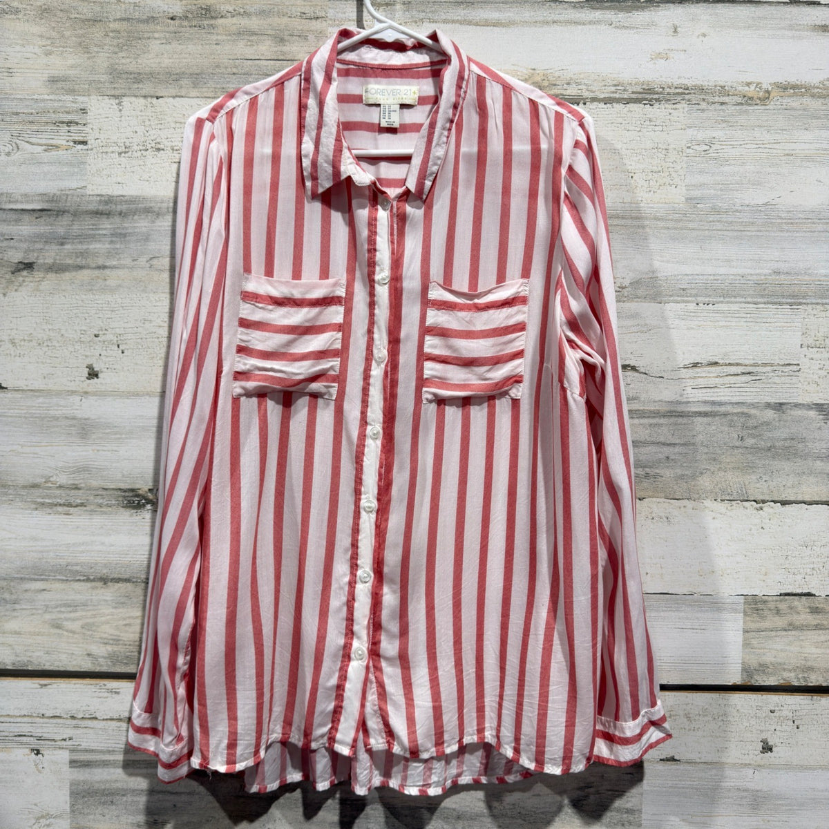 Forever 21 Striped Button Down Shirt Women 1X Red White 100% Rayon Casual EUC0