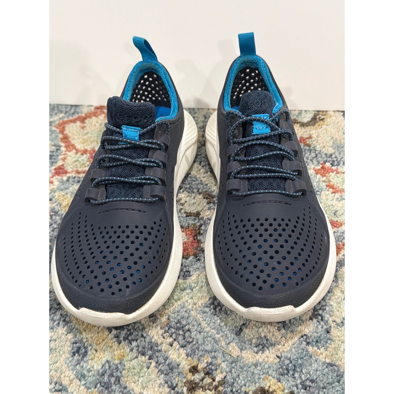 Crocs LiteRide Pacer Sneaker Boys J1 Navy Blue Perforated Sporty1