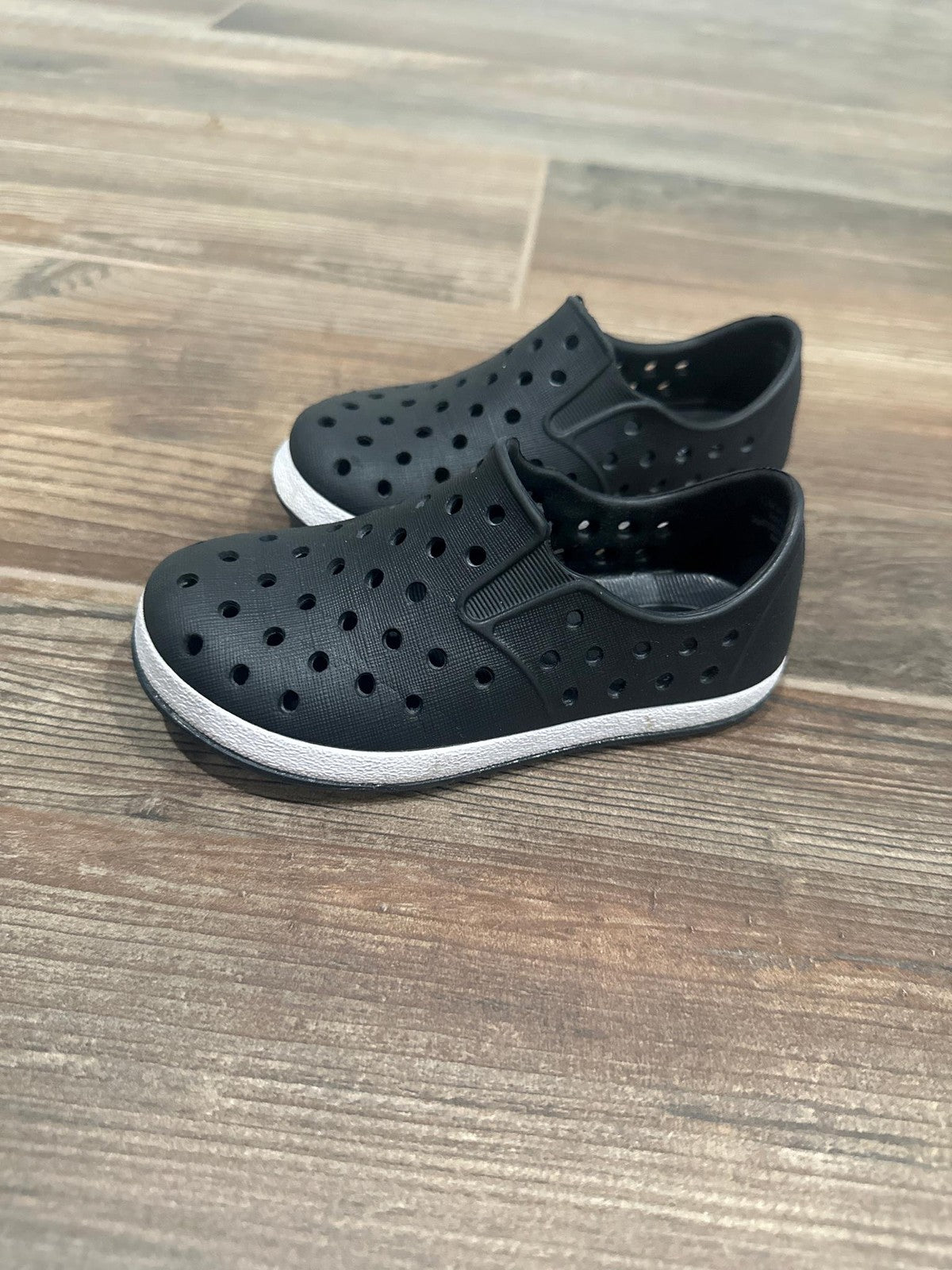 Cat & Jack Water Shoes Boys Size 8 Black Perforated Slip On1