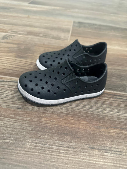 Cat & Jack Water Shoes Boys Size 8 Black Perforated Slip On1