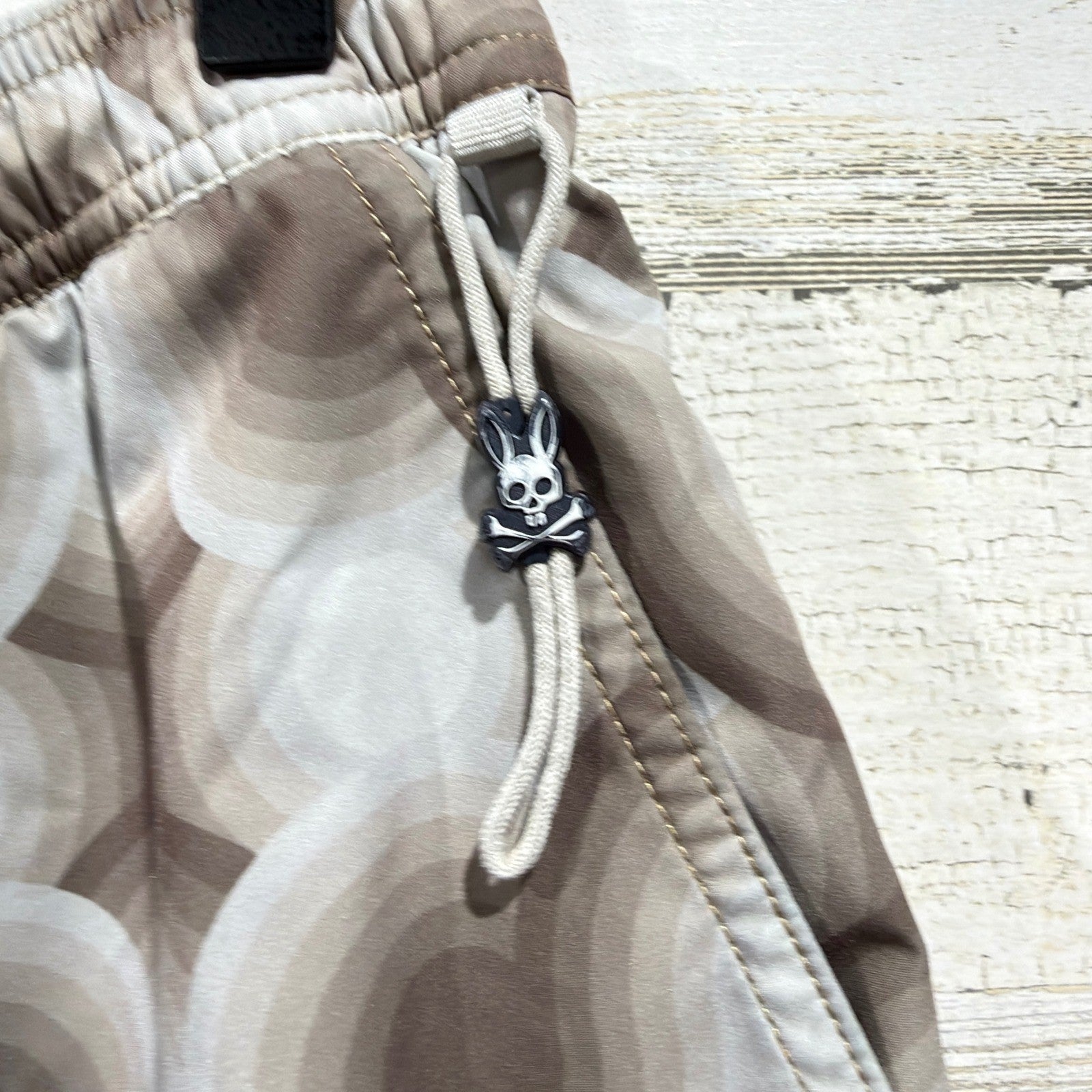 Psycho Bunny Swim Trunks Men Size S Brown Retro Wavy Pattern Beachwear *Flawed4