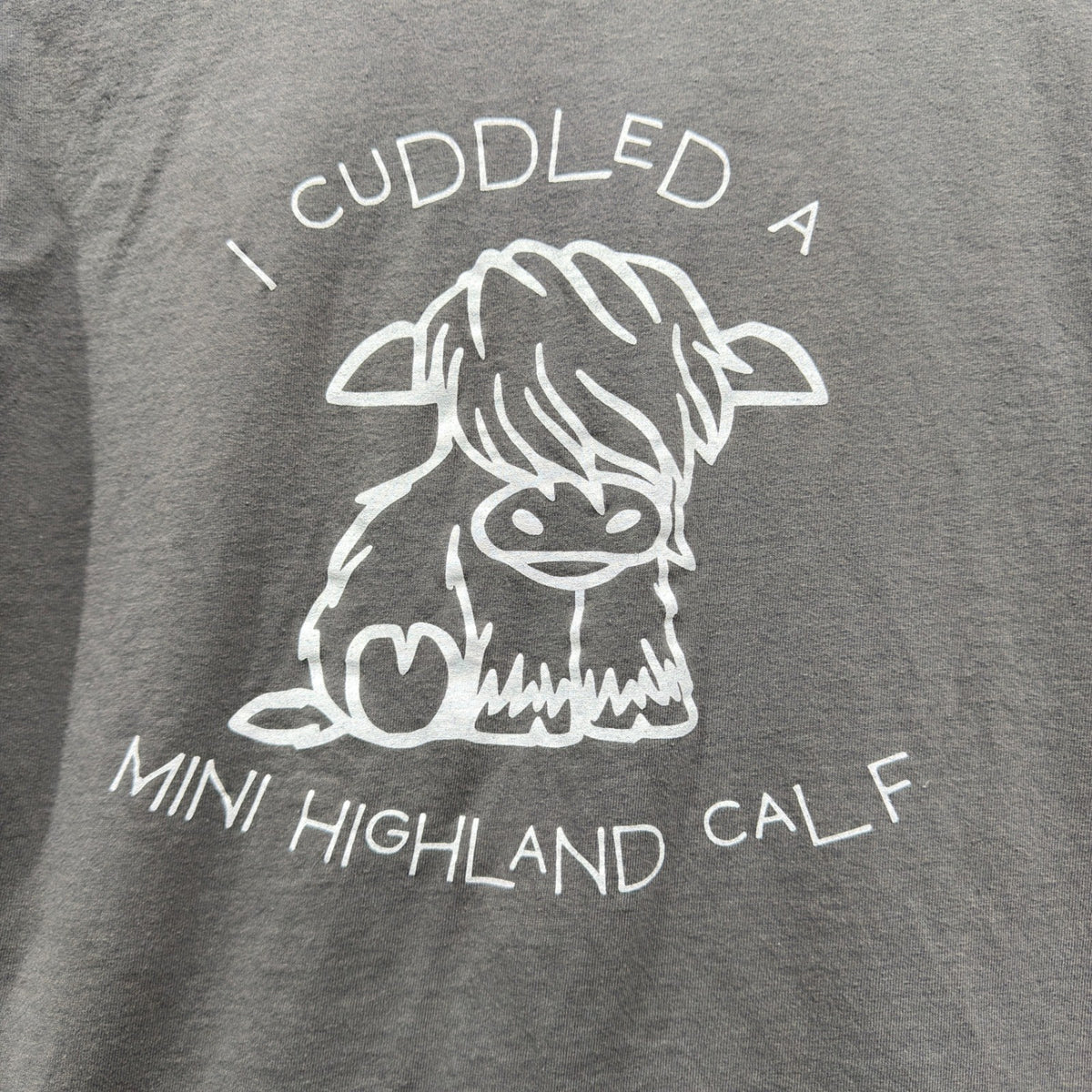Gildan Milk & Honey Ranch Highland Calf T-Shirt Women S Gray Cotton Modern EUC1