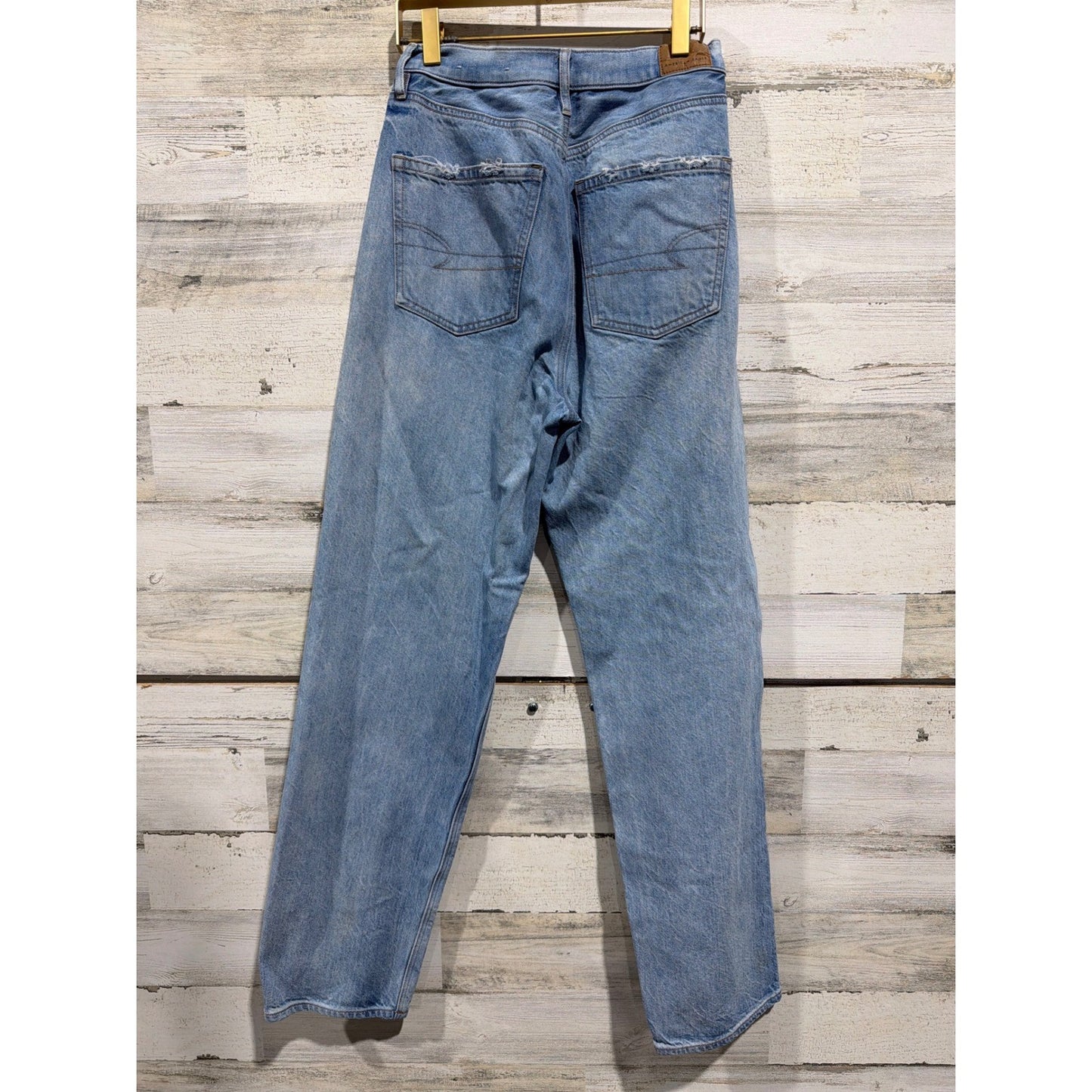American Eagle Baggy Jean Women 4 Regular Light Wash Distressed Denim GUC2