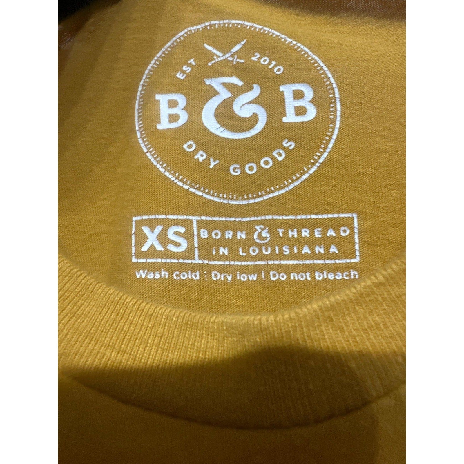 B&B Dry Goods Cropped T-Shirt Women XS Gold LSU Tigers Graphic EUC1