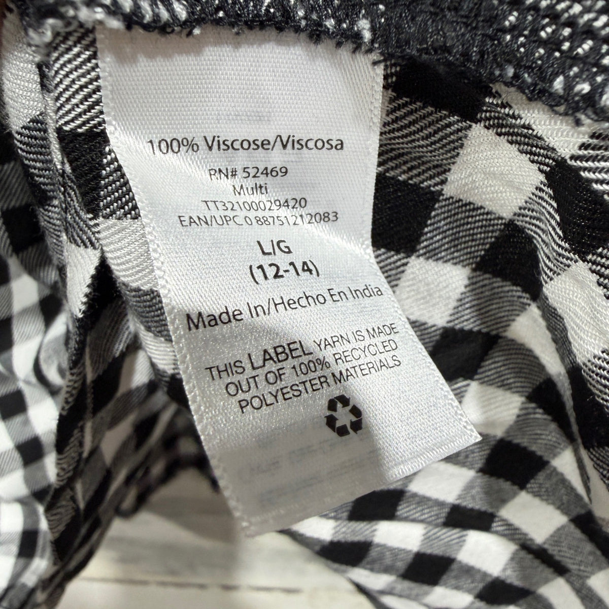 Time and Tru Flutter Top Women Size L 12-14 Black White Gingham Viscose Boho4