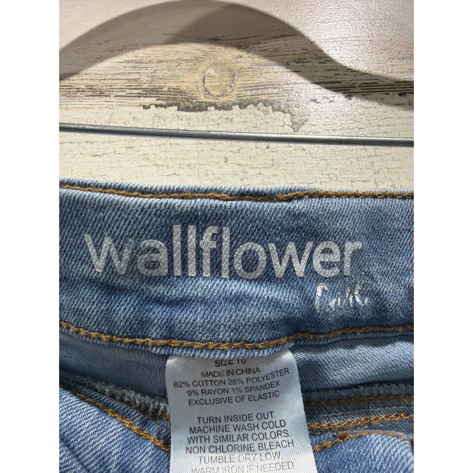 Cat & Jack Wallflower Shorts Girls 10/12 Blue Denim Cargo Stretch Bundle EUC6