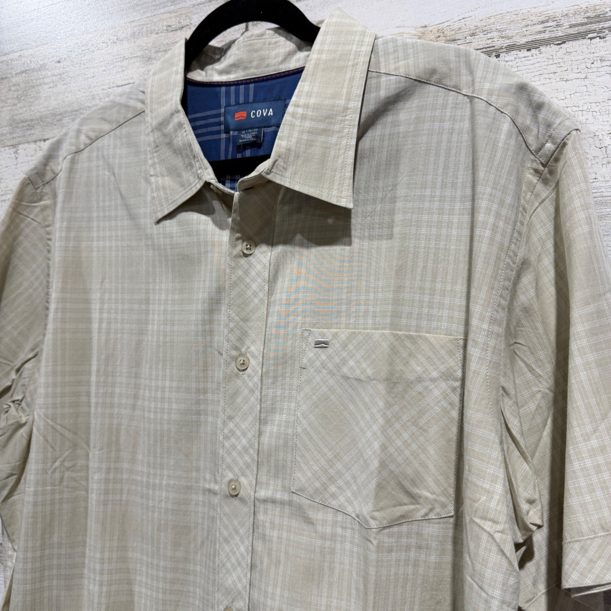COVA Short Sleeve Button Up Shirt Mens XL Tan Plaid Tencel Cotton EUC1
