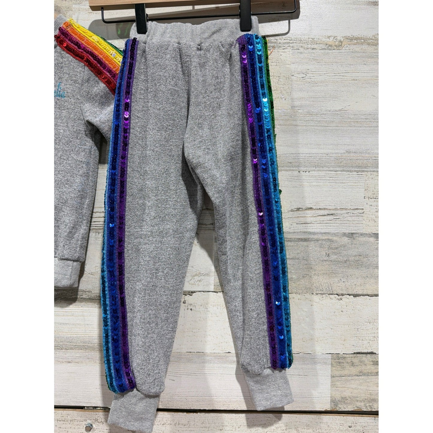 Lola and the Boys "Amelia" Tracksuit Set Girls 4 Gray Rainbow Sequin Glam EUC10