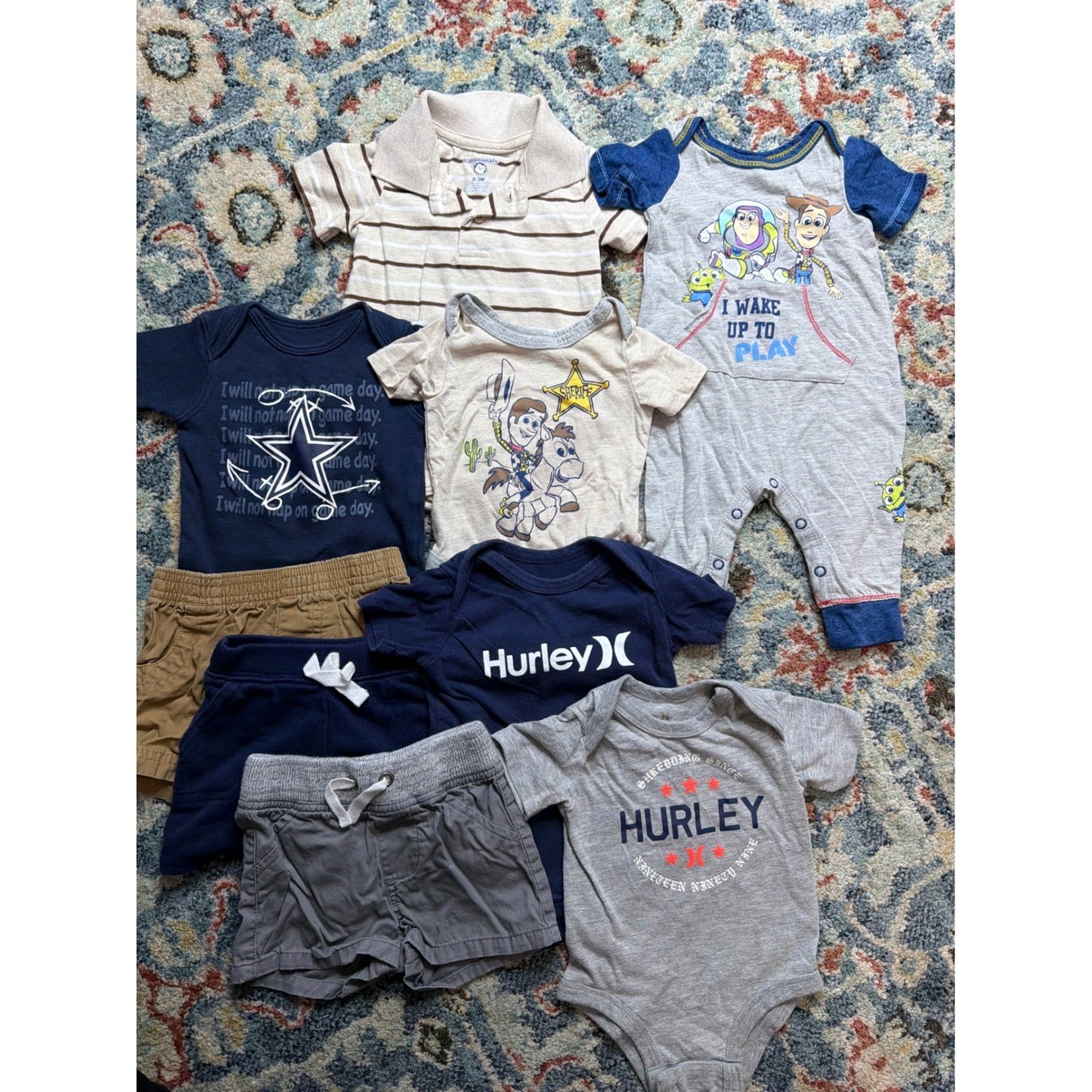Disney Hurley NFL Boys 0-3M Multi Toy Story Cowboys Bundle0