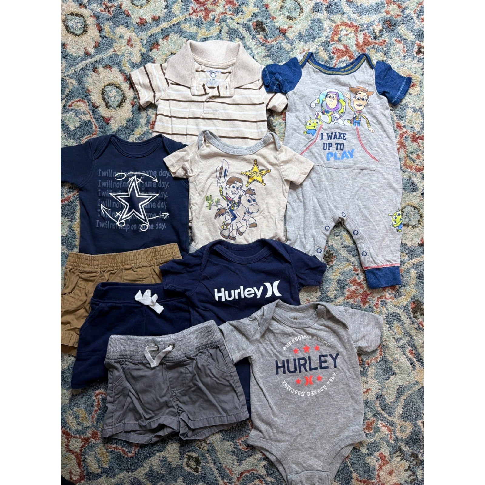 Disney Hurley NFL Boys 0-3M Multi Toy Story Cowboys Bundle0