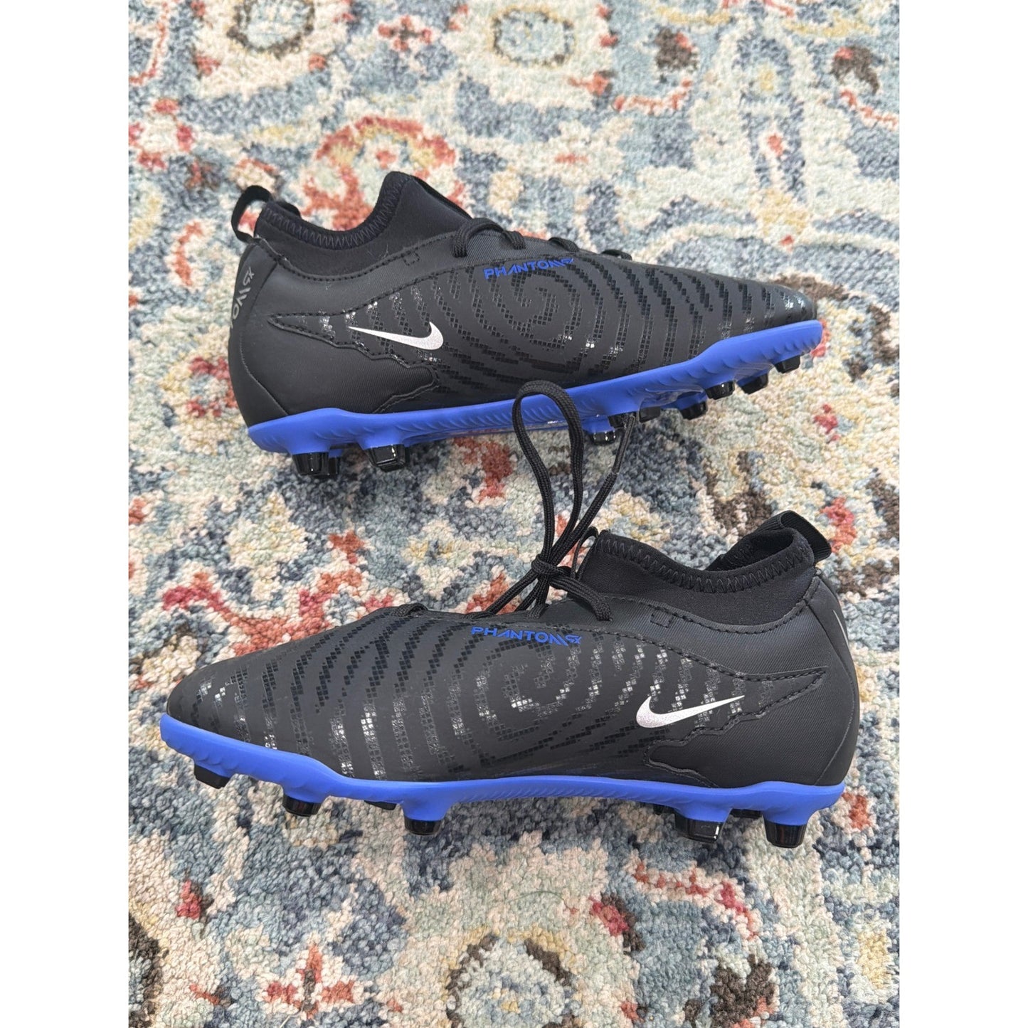 Nike Phantom GX Academy Soccer Cleats Boys 3.5 Black Blue Sporty New8