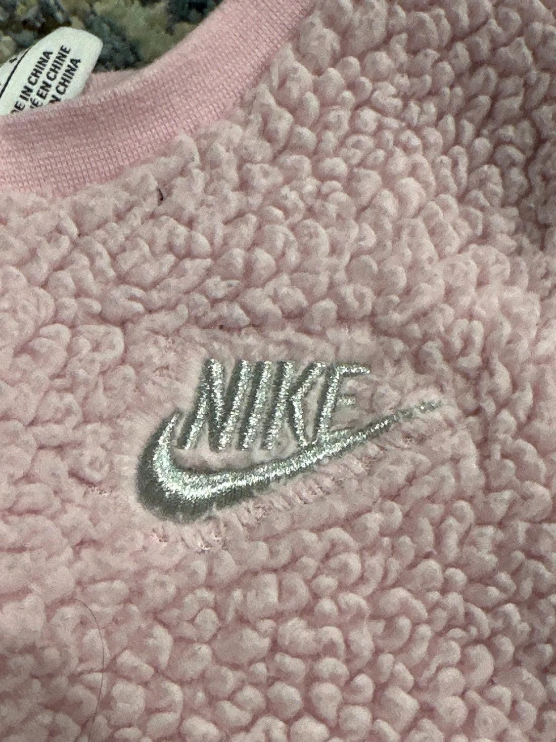 Nike Sherpa Fleece Sweatshirt Girls Size 5 Pink Embroidered Logo EUC2