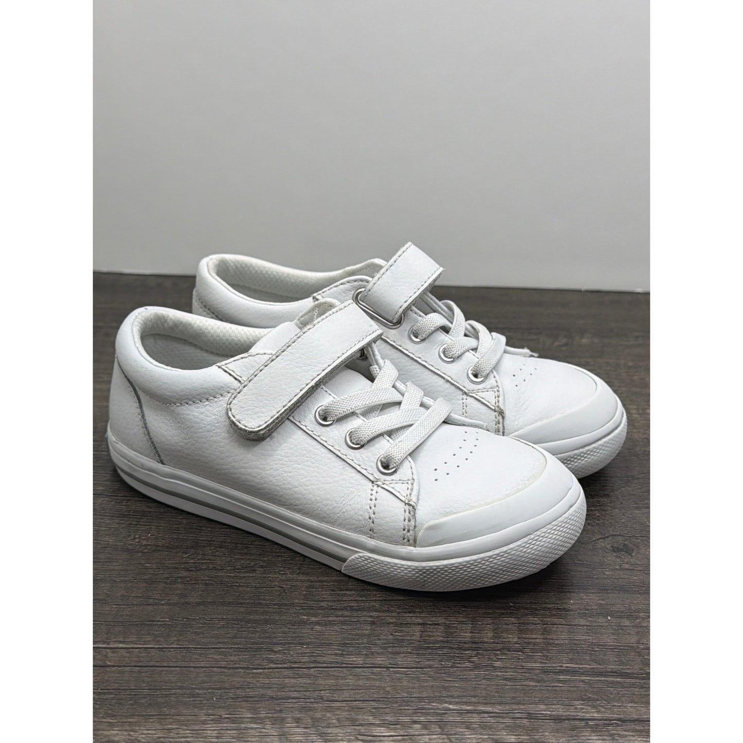 Footmates Jack Sneaker Kids 10 White Leather Hook Loop Classic *Flawed0