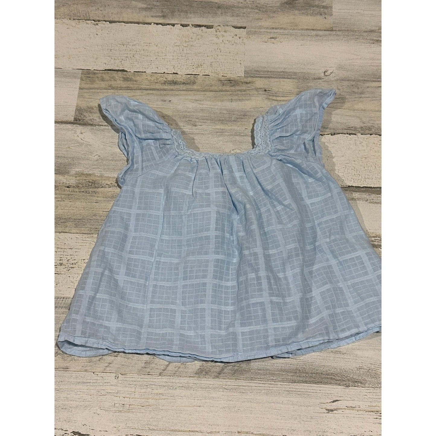 Cat & Jack Flutter Sleeve Blouse Girls 6/7 Blue Windowpane Crochet Trim EUC2