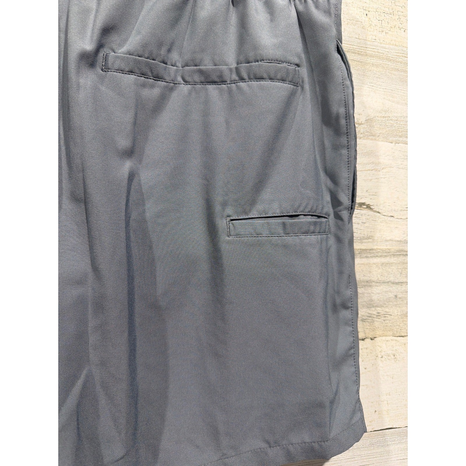 Huk Swim Trunks Men XL Gray Performance Fishing Board Shorts EUC4
