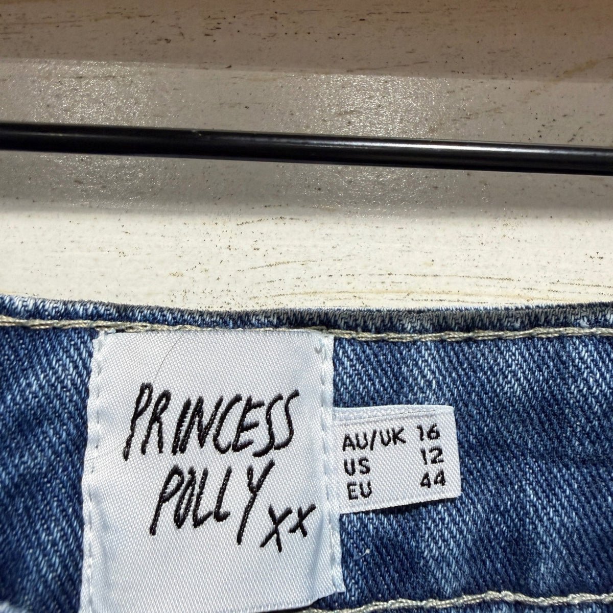 Princess Polly PP DNM Denim Shorts Women Size 12 Blue 100% Cotton Modern EUC1