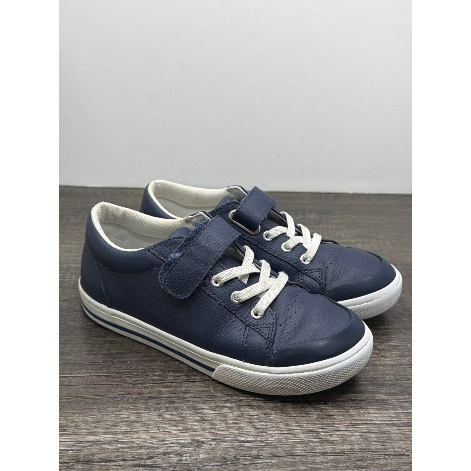 Footmates Sneaker Boys 13 Navy Leather Strap Classic Preppy Flawed*0