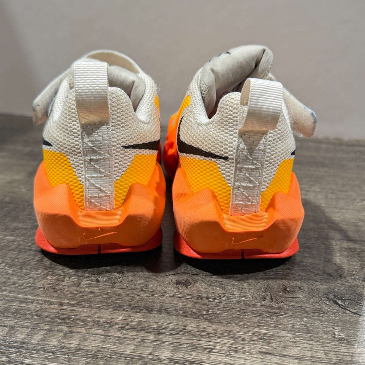 Nike Team Hustle Boys Size 12C Orange Yellow White Basketball Shoes GUC5