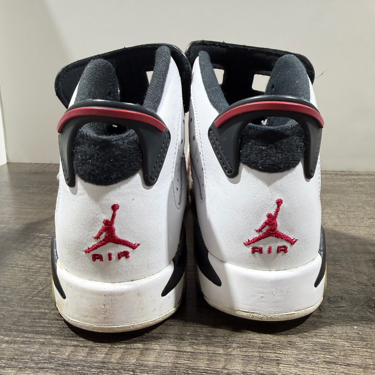 Jordan 6 Retro Carmine Kids 4.5Y White Red Basketball Sneaker Streetwear GUC*4