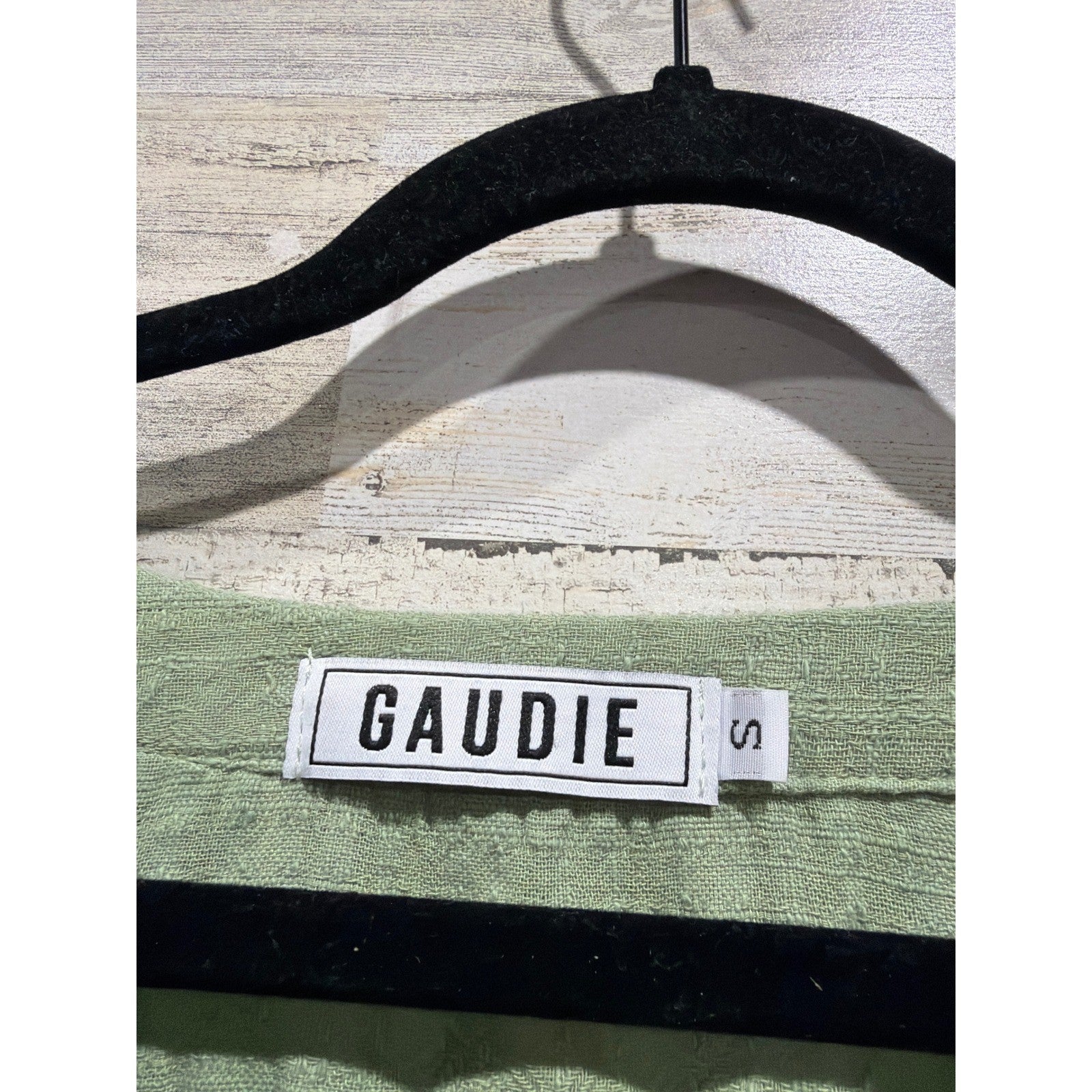 Gaudie V-Neck Blouse Women S Green Raw Edge Distressed Oversized Boho Lagenlook1