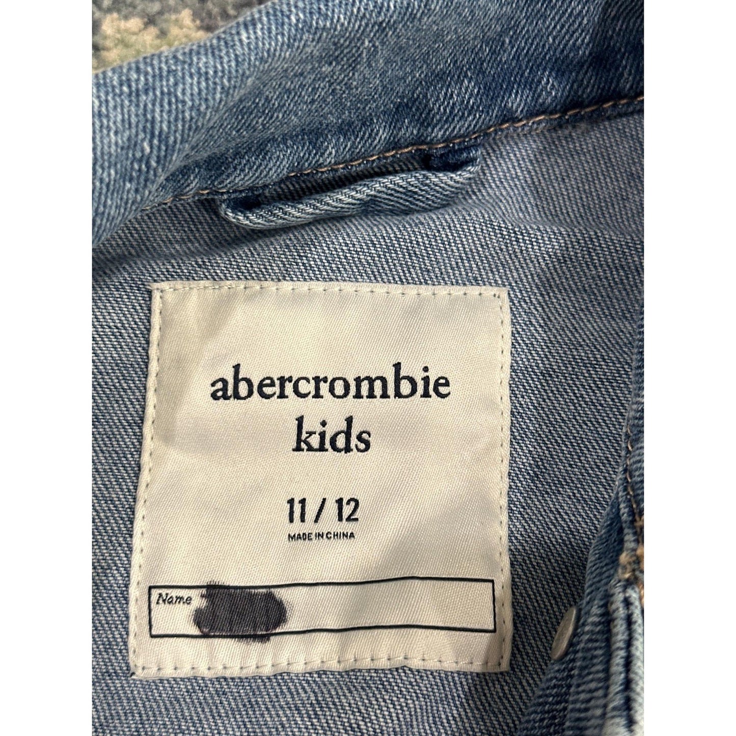Abercrombie Kids Denim Jacket Girls 11/12 Blue Daisy Embroidered Raw Hem EUC1