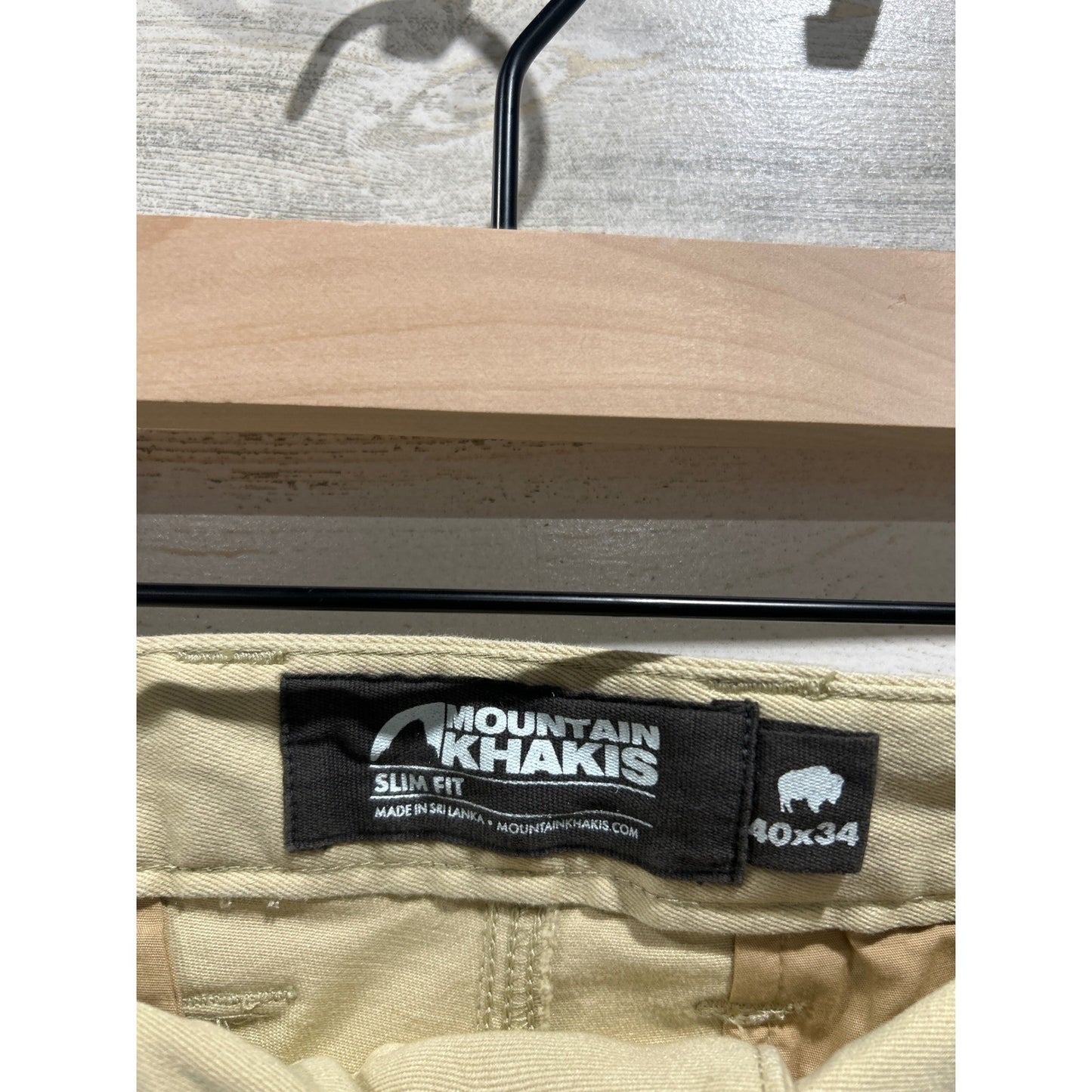 Mountain Khakis Slim Fit Pants Men 40x34 Khaki Teton Twill Gorpcore EUC1