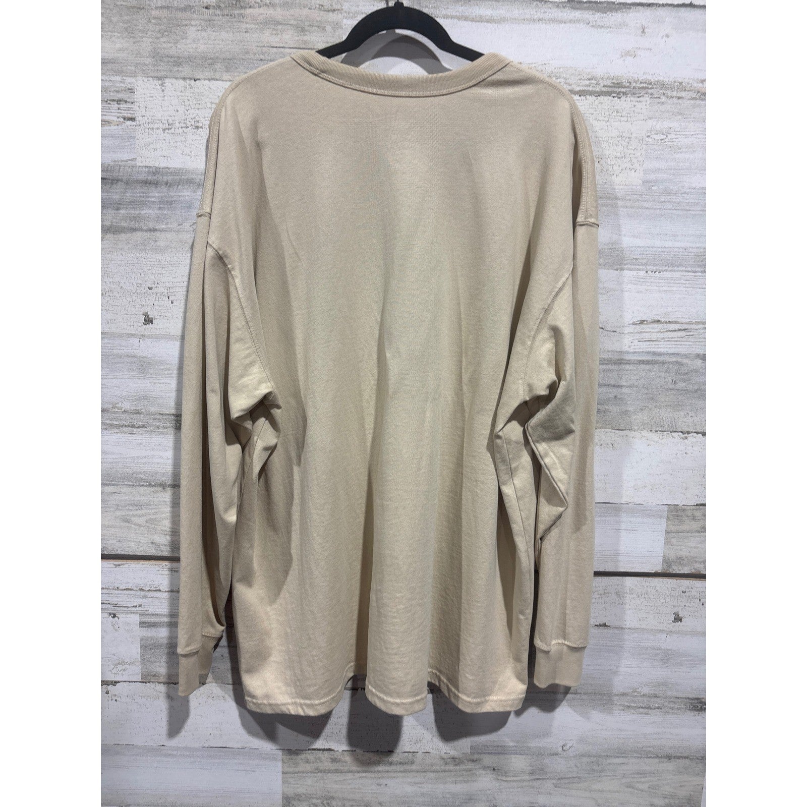 Nike Long Sleeve Shirt Mens XXL Tan Loose Fit Pocket Tee Sportswear EUC3