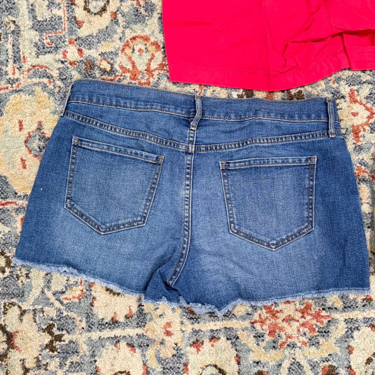 Old Navy Universal Thread Shorts Women 10 Pink Blue Green Casual Bundle EUC2