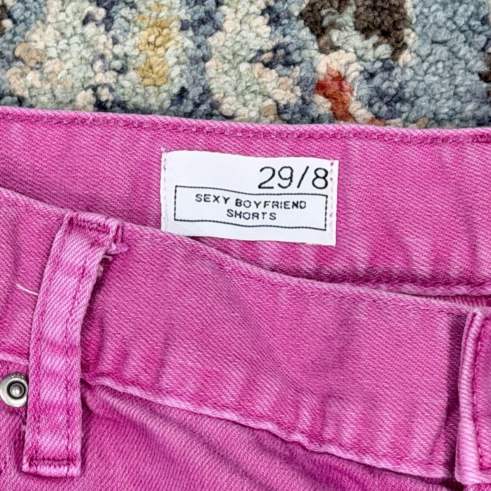 Gap Sexy Boyfriend Shorts Women 8 Pink Cuffed Denim Summer Barbiecore EUC1