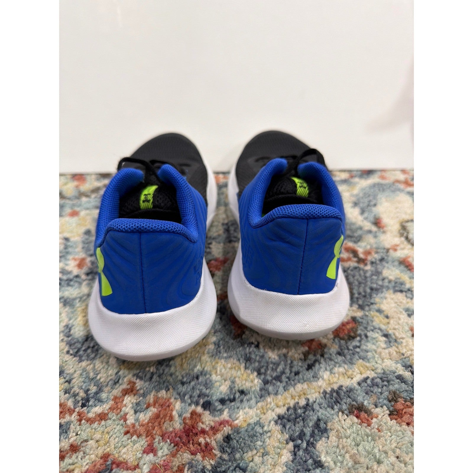Under Armour Assert 9 Shoes Boys 13K Black Blue Running Sporty EUC3