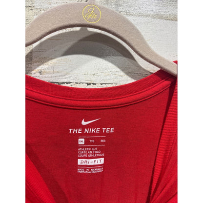 Nike T-shirt Mens 2XL Red Patrick Mahomes Chiefs Football Jersey Tee EUC2